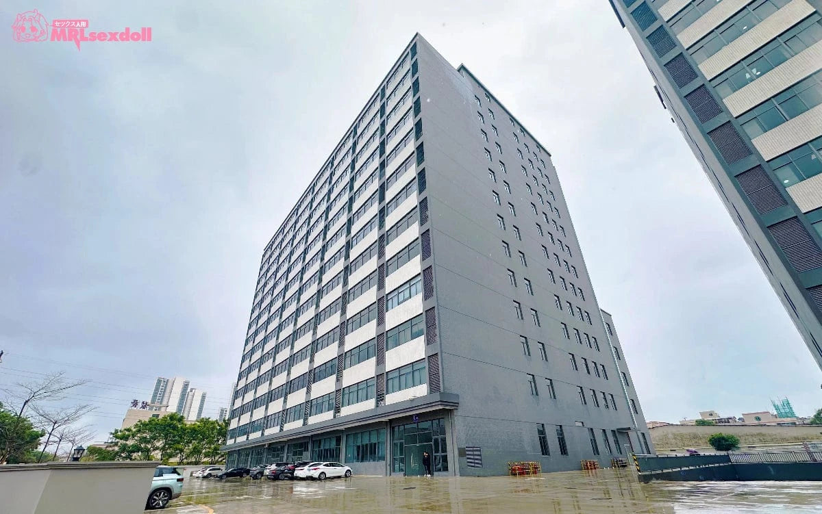 Atelier first view building