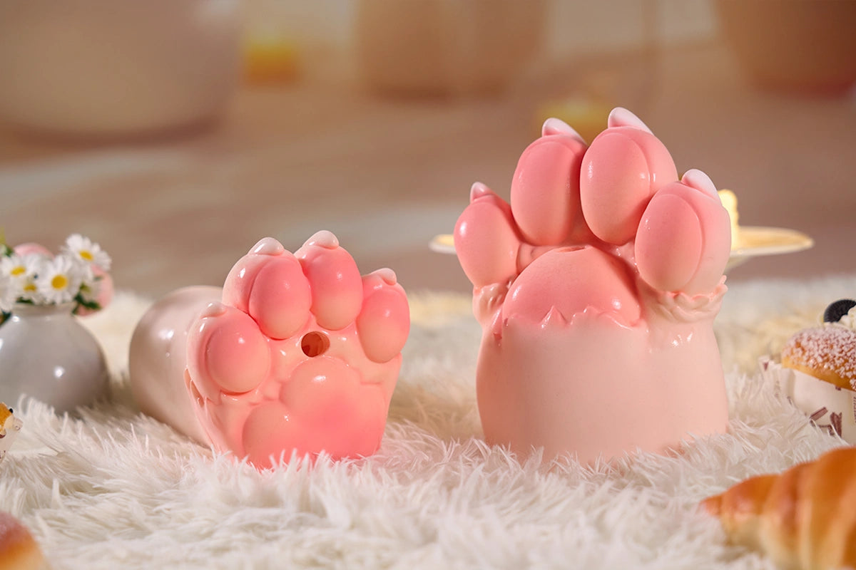 [クーポン NEW!15 で17,249円] 肉球 ケモノ オナホール ケモキャラの手 17.5cm 1.1kg / 足 15cm 0.9kg